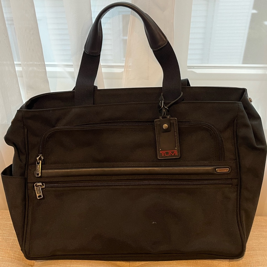 Tumi Shoulder Bag / Briefcase